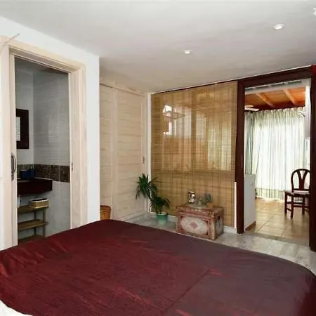 Holiday home Zerazad Tias